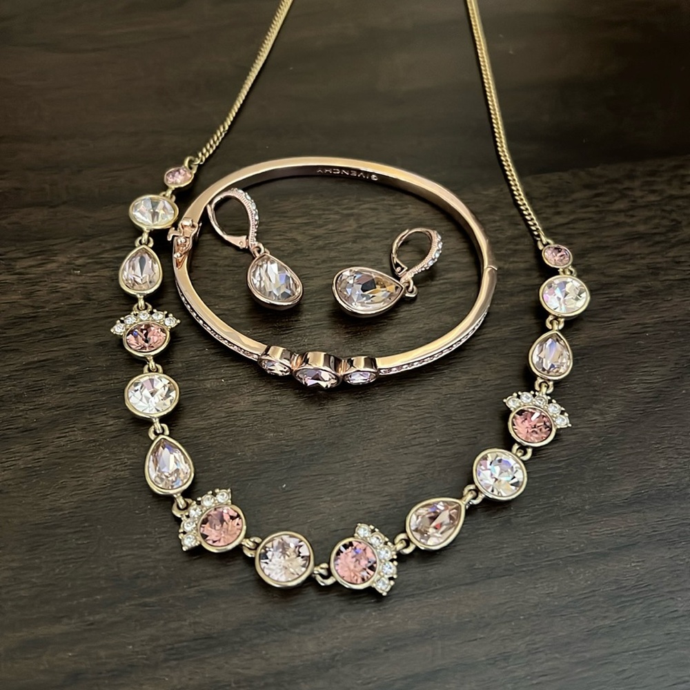 Givenchy rose gold jewelry set